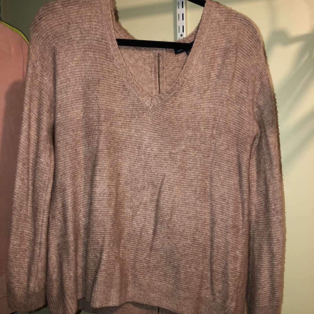 American eagle sweater